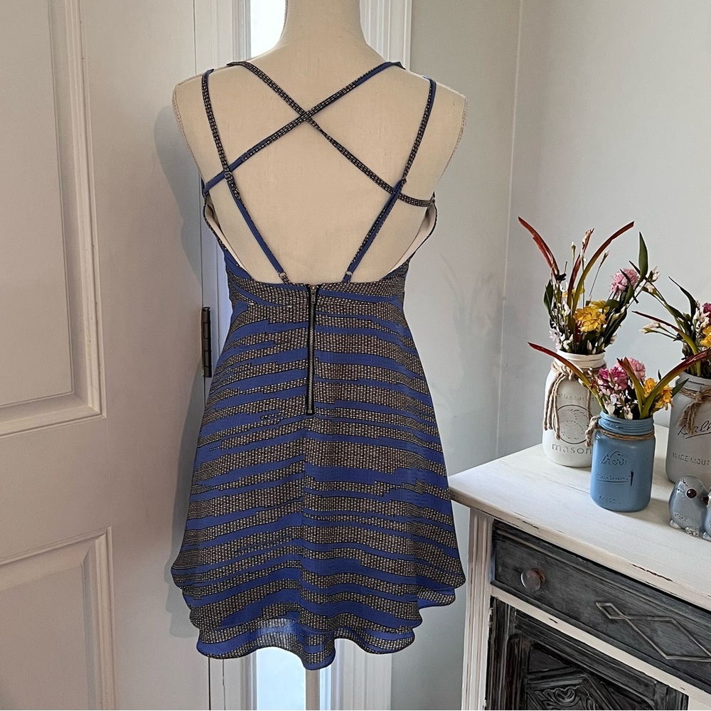 Love riche halter mini dress blue and black retro v-neck racerback - Picture 2 of 8